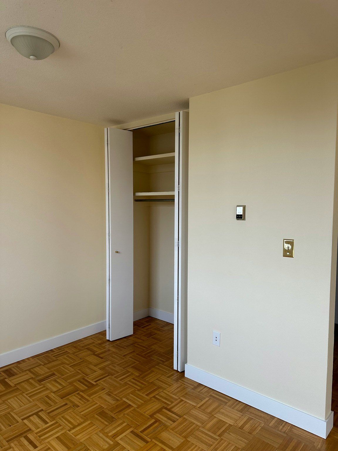 1251 Cardero Street, Vancouver, BC, V6G 2H9 - 5