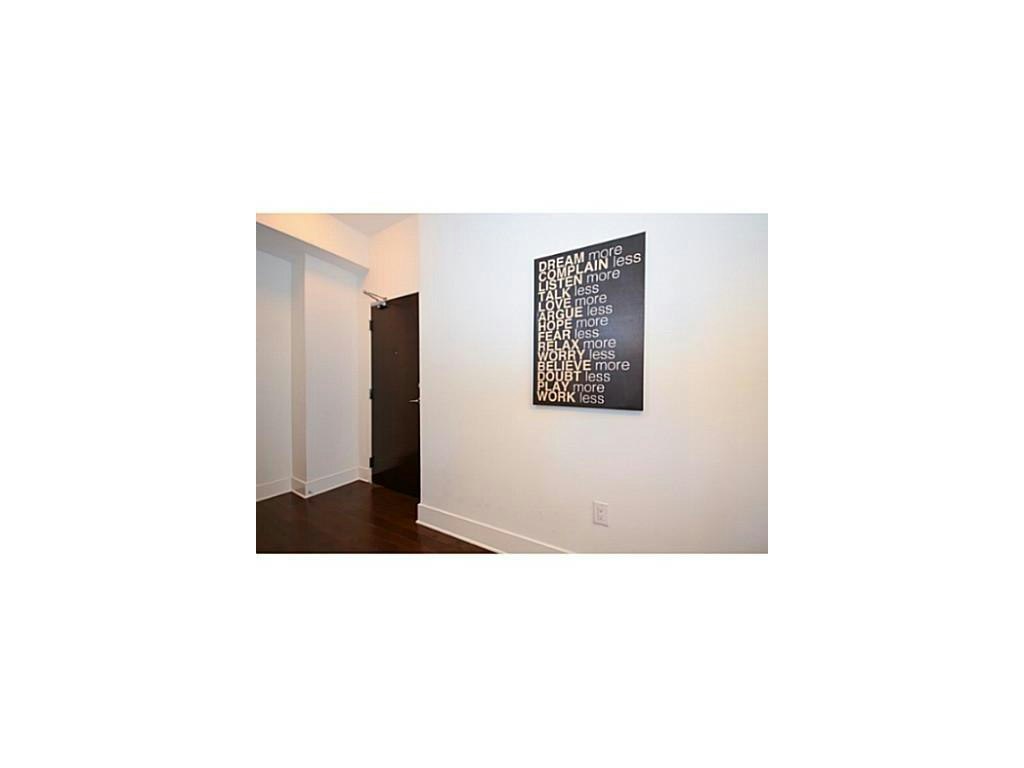215-101 Richmond Road, Ottawa, ON, K1Z 0A6 - 2