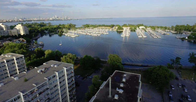 2335 Lake Shore Boulevard West, Toronto, ON, M8V 1B9 - 12