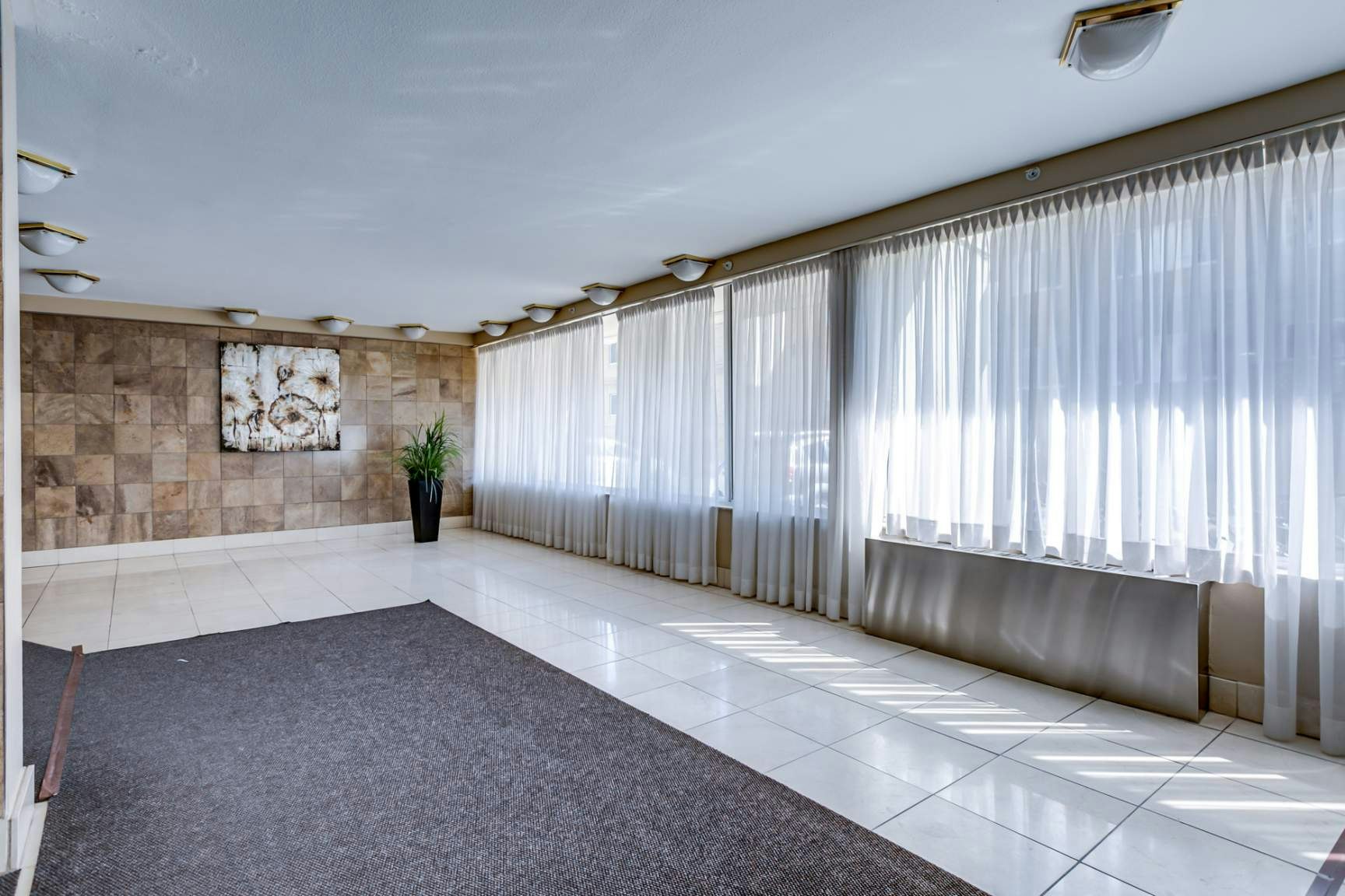 2335 Lake Shore Boulevard West, Toronto, ON, M8V 1B9 - 11