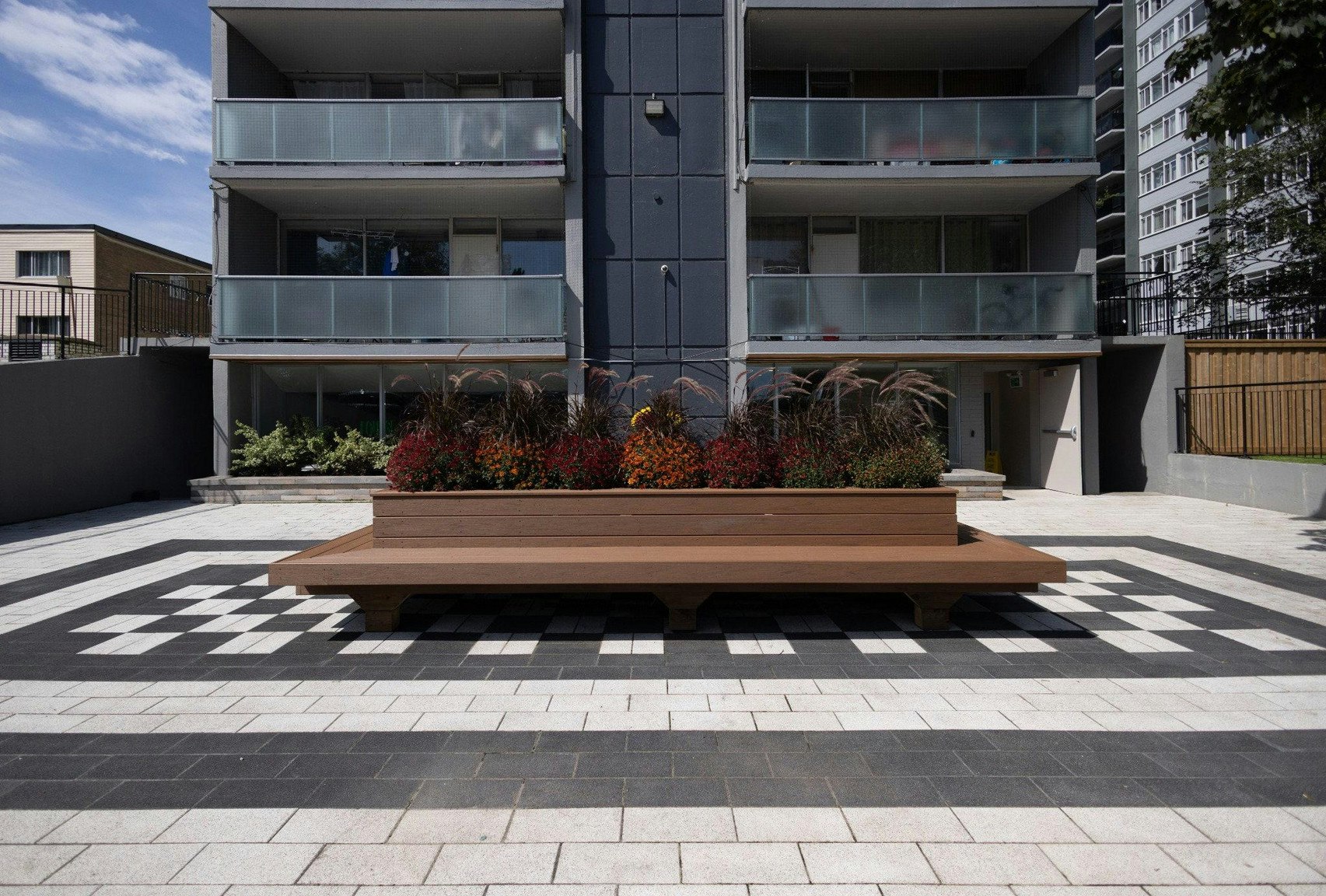 2335 Lake Shore Boulevard West, Toronto, ON, M8V 1B9 - 22