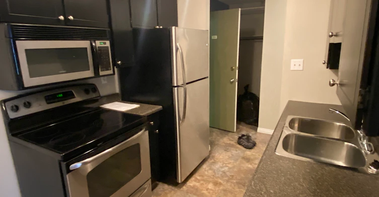 11043 108 Street Nw, Edmonton, AB, T5H 3A8 - 5