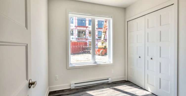 1011 Shechenko Boulevard, Montréal, QC, H8N 0H2 - 11