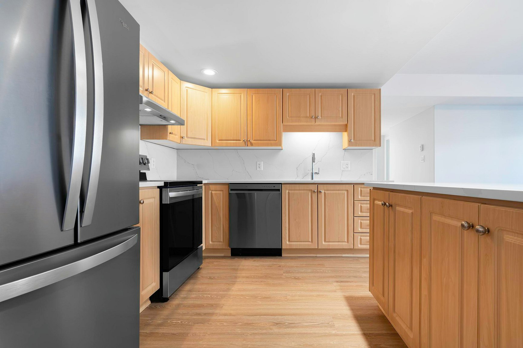 303-5881 Spring Garden Road, Halifax, NS, B3H 4S4 - 2