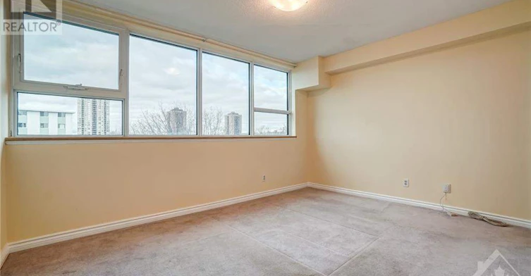 705-555 Brittany Drive, Ottawa, ON, K1K 4C5 - 11