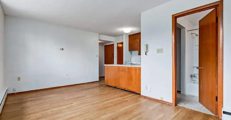 12-15 Darlington Street E, Yorkton, SK, S3N 0C1 - 16