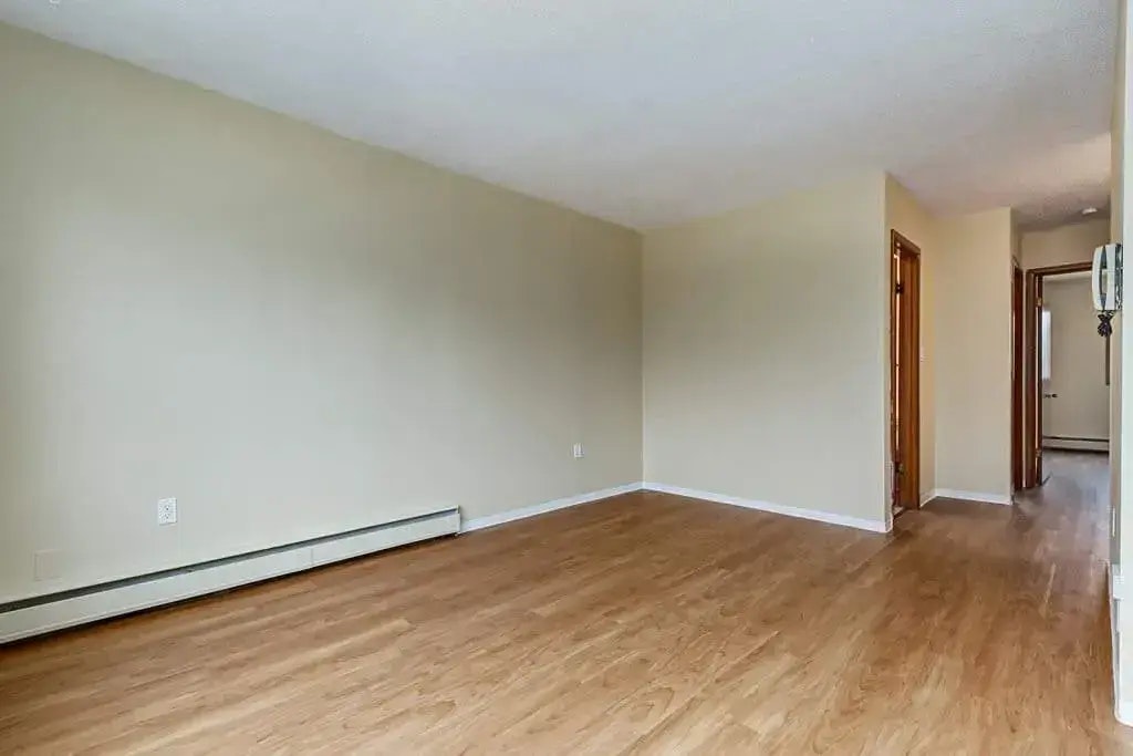 12-15 Darlington Street E, Yorkton, SK, S3N 0C1 - 10