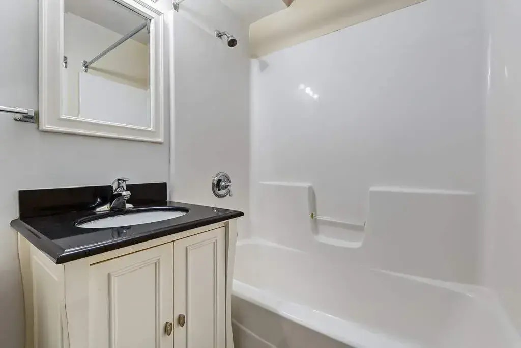 12-15 Darlington Street E, Yorkton, SK, S3N 0C1 - 19