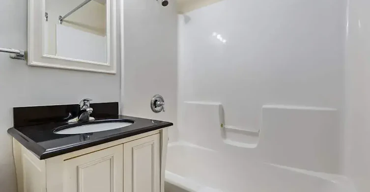 12-15 Darlington Street E, Yorkton, SK, S3N 0C1 - 19