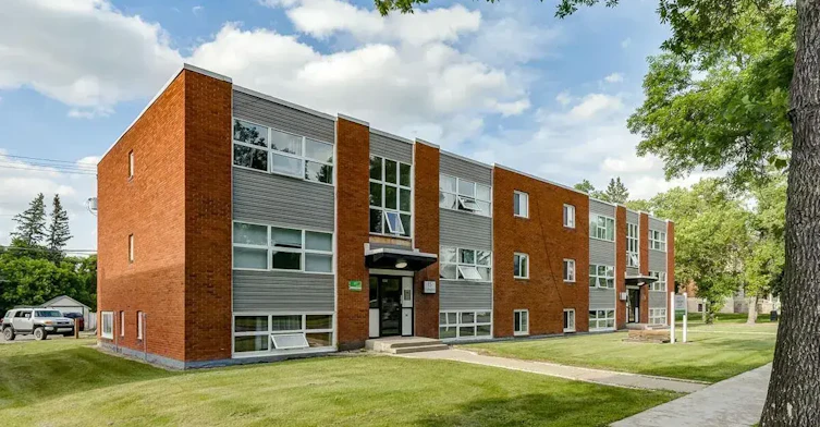 12-15 Darlington Street E, Yorkton, SK, S3N 0C1 - 24