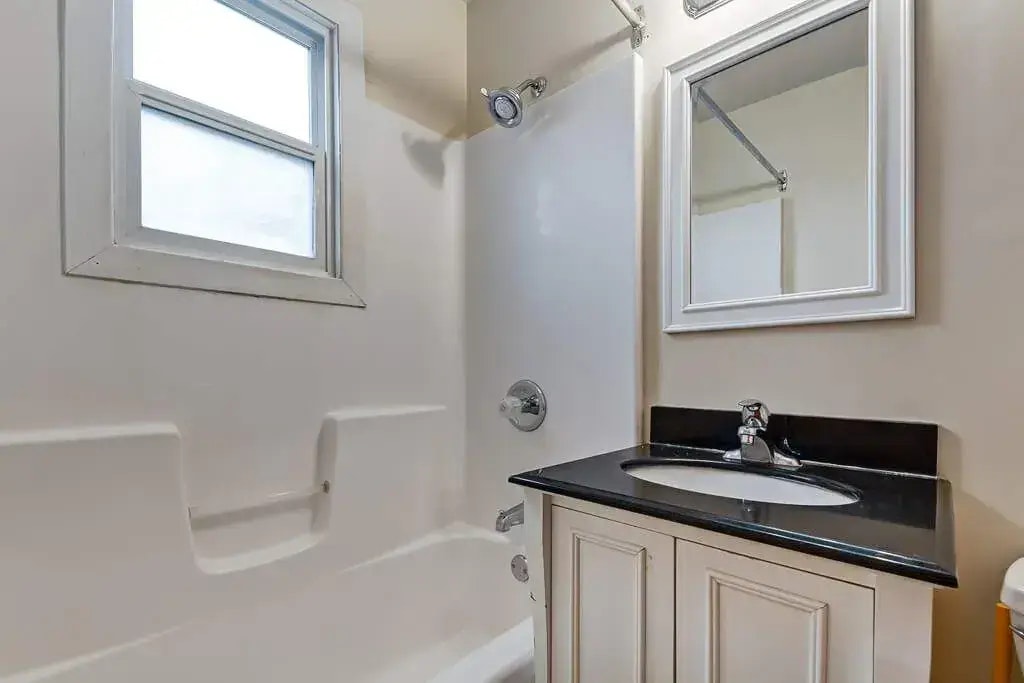 12-15 Darlington Street E, Yorkton, SK, S3N 0C1 - 14