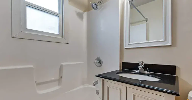12-15 Darlington Street E, Yorkton, SK, S3N 0C1 - 14
