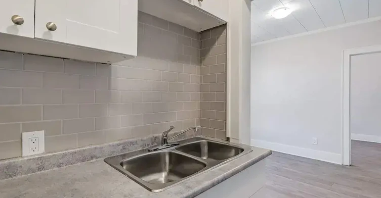 7-2079 Hamilton Street, Regina, SK, S4P 2E1 - 6