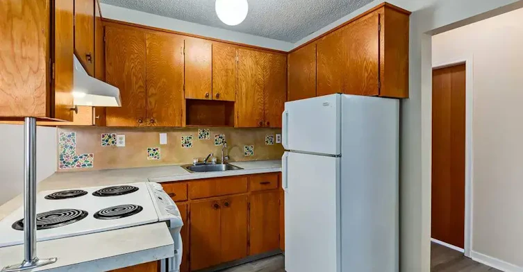 12-2410 15th Avenue, Regina, SK, S4P 1A4 - 5