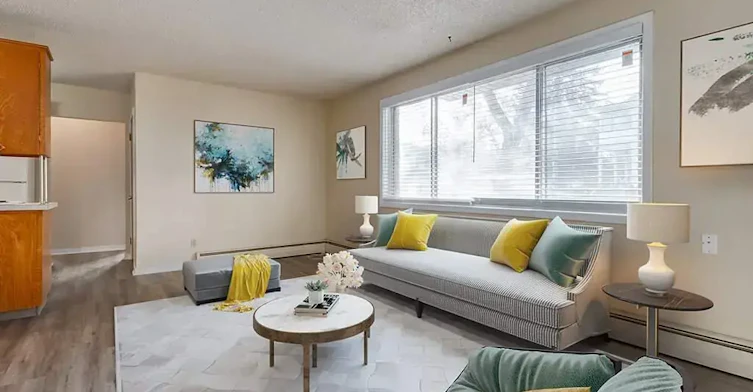 12-2410 15th Avenue, Regina, SK, S4P 1A4