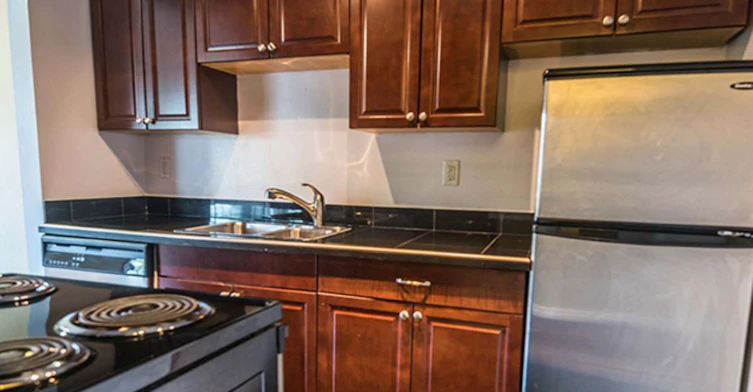 967 Collinson Street, Victoria, BC, V8V 3B7 - 2