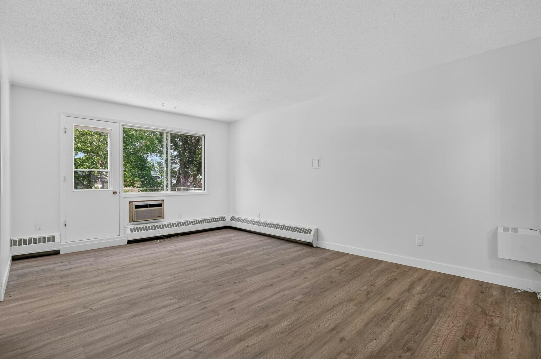01-2175 Rae Street, Regina, SK, S4T 2E8 - 5