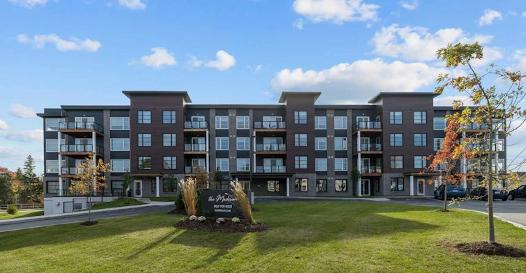 24 Farringdon Way, Bedford, NS, B4B 1K8
