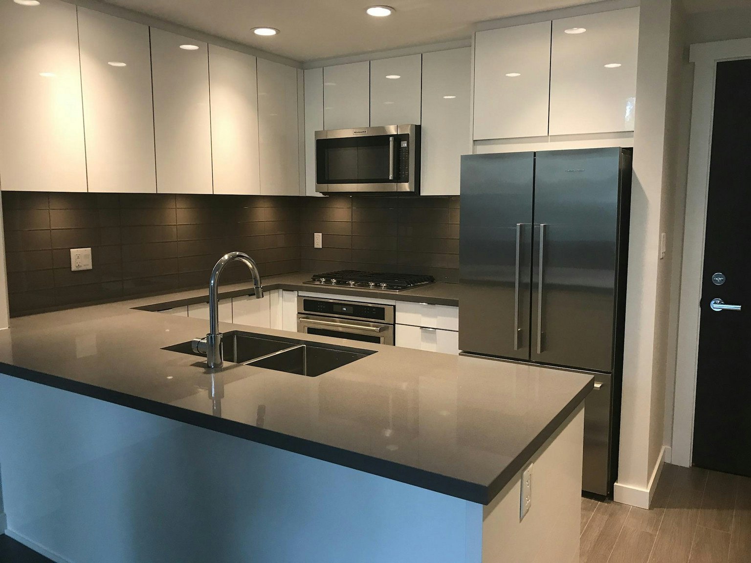 515-255 West 1st Street, North Vancouver, BC, V7M 3G8 - 2