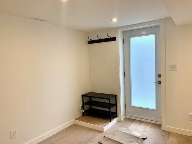 2-82 Gunn Street, Barrie, ON, L4M 2H5 - 2