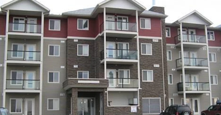9810 96 Street, Grande Prairie, AB, T8V 7T9