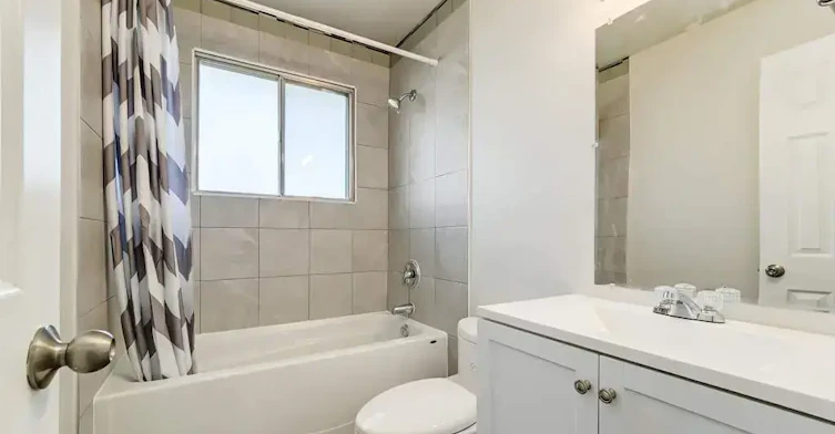 3901C-3933 54a Street, Wetaskiwin, AB, T9A 2W7 - 9