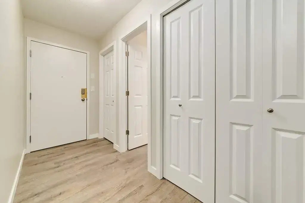 201-5320 47 Avenue, Wetaskiwin, AB, T9A 0K8 - 7