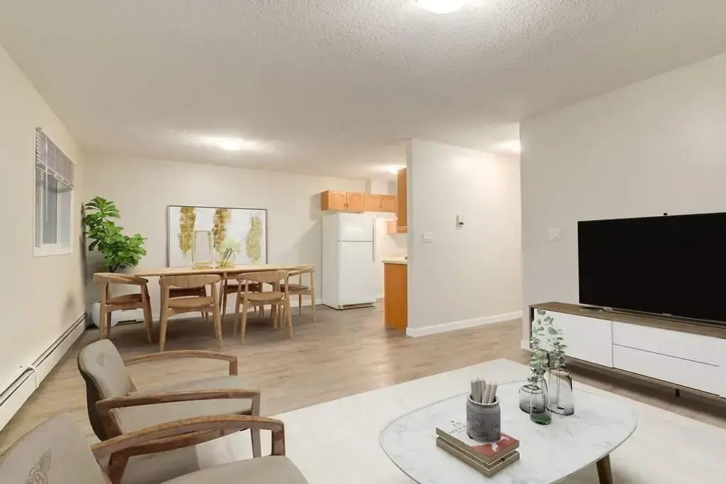 201-5320 47 Avenue, Wetaskiwin, AB, T9A 0K8 - 2