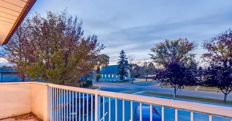 202-5320 47 Avenue, Wetaskiwin, AB, T9A 0K8 - 10