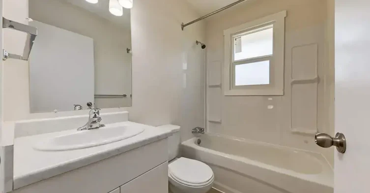 5308B-5307 49 Avenue, Wetaskiwin, AB, T9A 0R2 - 5