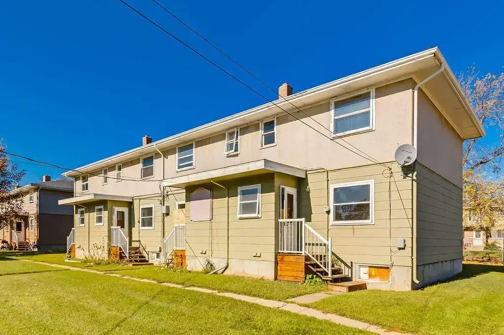 5308B-5307 49 Avenue, Wetaskiwin, AB, T9A 0R2 - 8