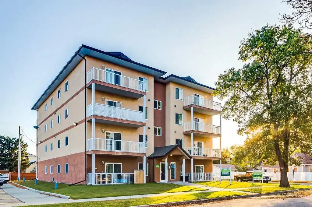 303-5115 52 Avenue, Wetaskiwin, AB, T9A 0X2 - 12