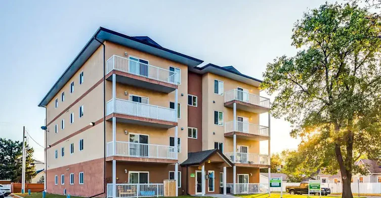 303-5115 52 Avenue, Wetaskiwin, AB, T9A 0X2 - 12