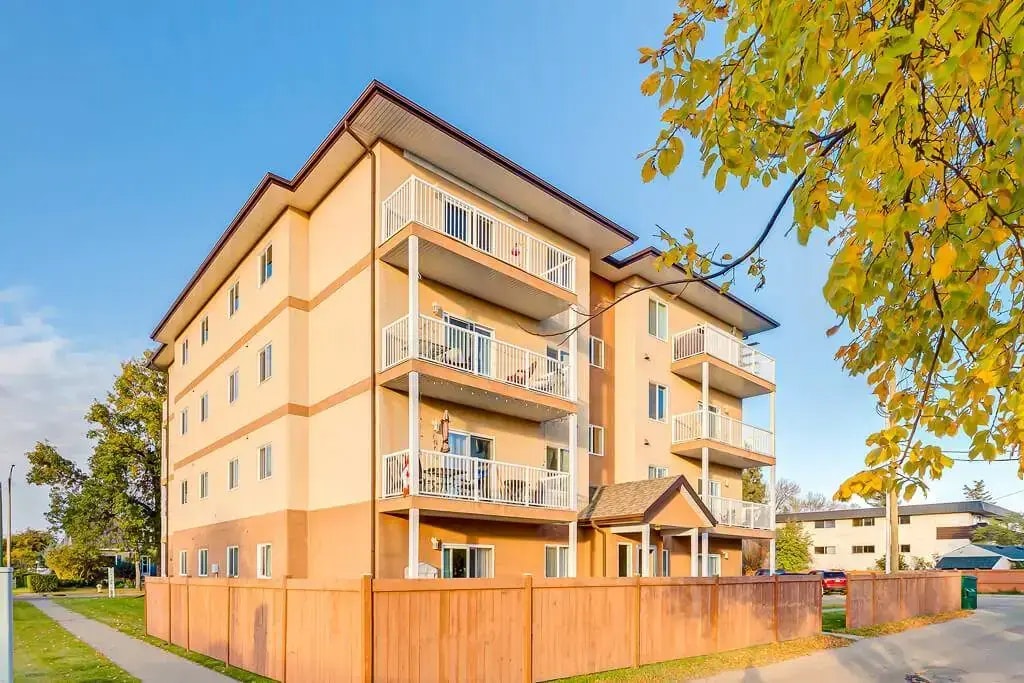 303-5115 52 Avenue, Wetaskiwin, AB, T9A 0X2 - 14