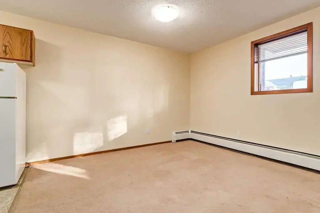 202-5101 52 Avenue, Wetaskiwin, AB, T9A 0X2 - 9