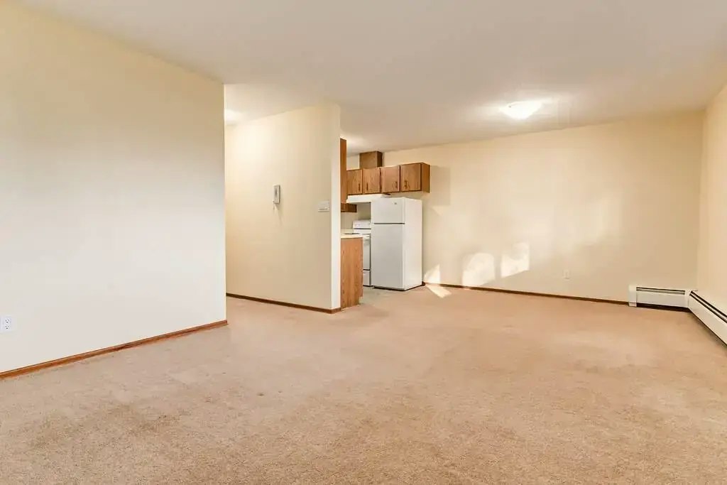 101-5101 52 Avenue, Wetaskiwin, AB, T9A 0X2 - 11