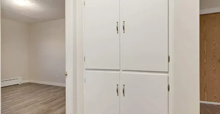 4-5108 51 Street, Wetaskiwin, AB, T9A 1L5 - 8