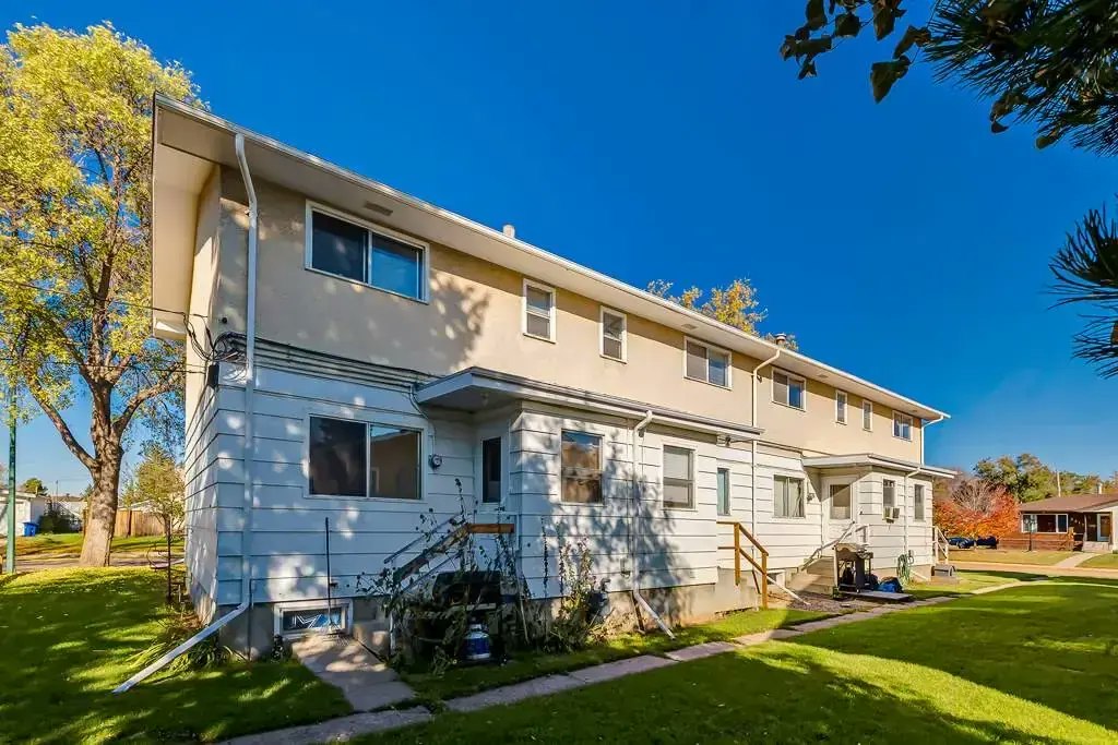4707-4713 54 Avenue, Wetaskiwin, AB, T9A 0Z5 - 11