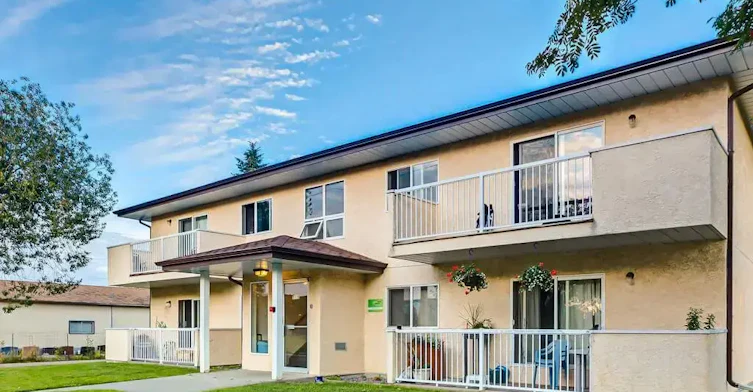 204-5116 53 Avenue, Wetaskiwin, AB, T9A 0Y8 - 9