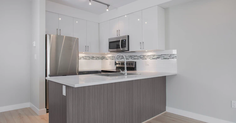 203-14000 Riverport Way, Richmond, BC, V6W 1B1