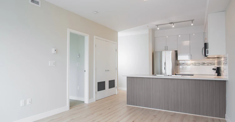 203-14000 Riverport Way, Richmond, BC, V6W 1B1 - 3