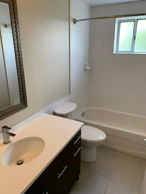 349 Queenston Street, St. Catharines, ON, L2P 2Y1 3