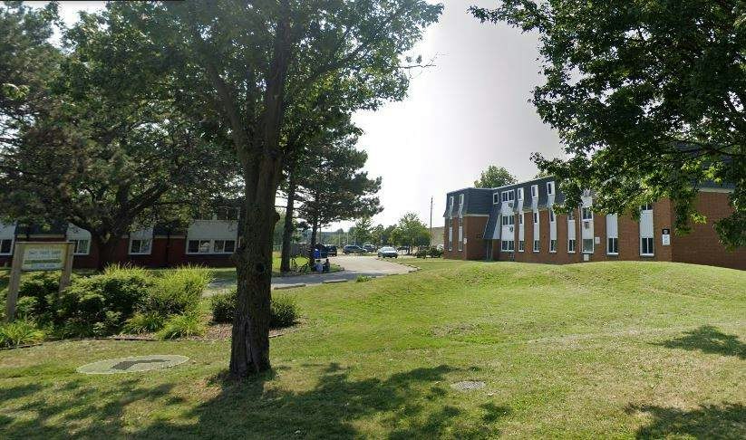 2609 Meadowbrook Lane, Windsor, ON, N8T 2X9 - 11