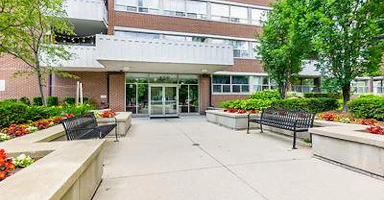 303-478 Pearl Street, Burlington, ON, L7R 2N3