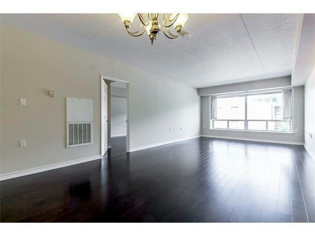 305-405 Erb Street West, Waterloo, ON, N2L 1W7 - 7