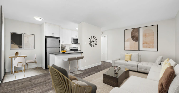 0207-1065 Eglinton Avenue, Toronto, ON, M6C 2E1 - 2