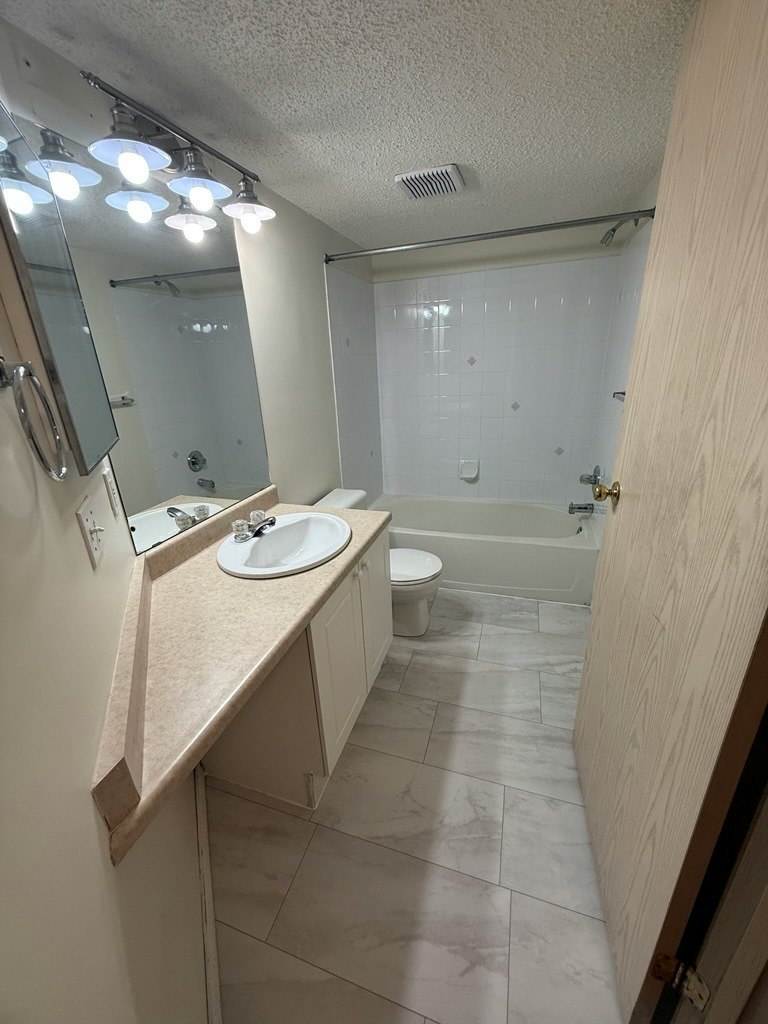 2520 50 Street NW, Edmonton, AB, T6L 7A8 - 14
