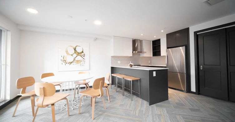309-154 East 18th Street, North Vancouver, BC, V7L 0G6 - 14