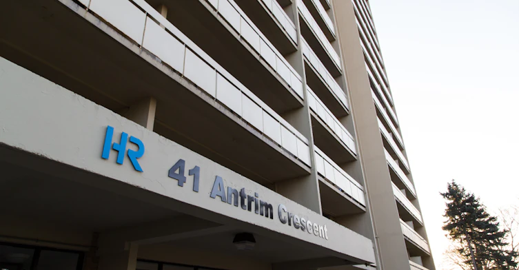 1204-41 Antrim Crescent, Toronto, ON, M1P 4T1 - 2
