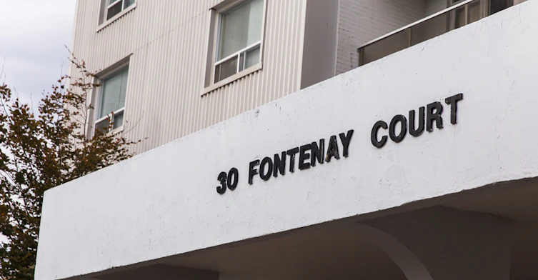 30 Fontenay Court, Toronto, ON, M9A 4W5 - 2